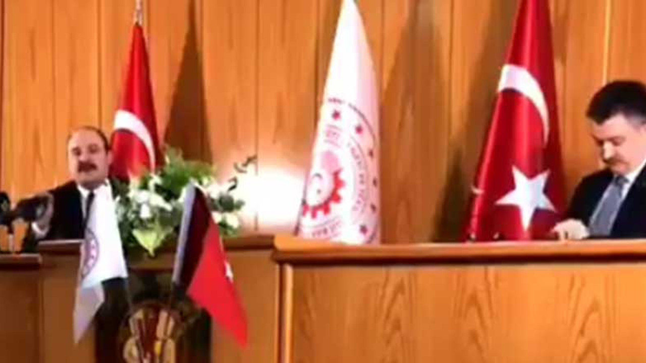 İki bakanı da şoke eden Süleyman Soylu sorusu. Soruyu duyan A Haber dondu kaldı