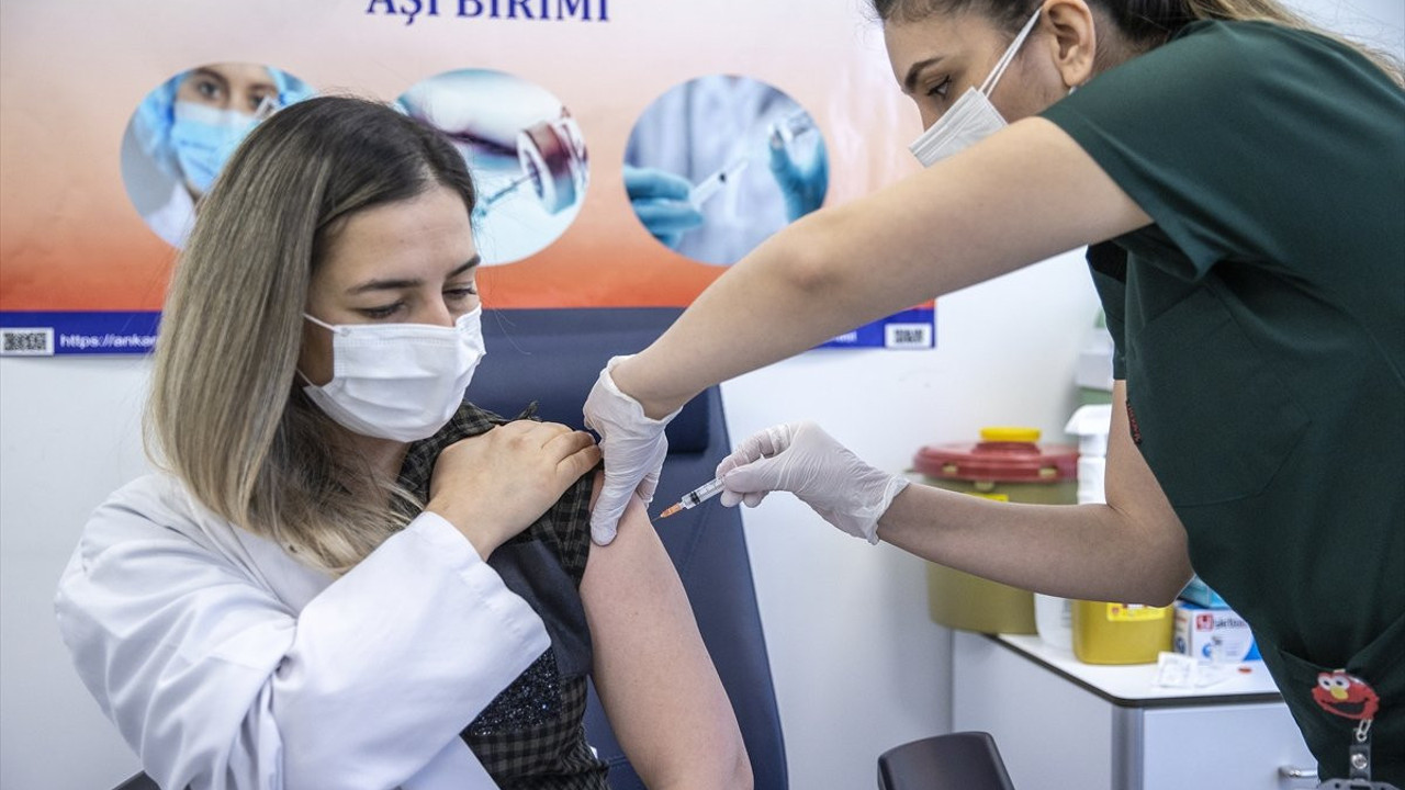 Bir meslek grubu daha aşılama önceliğine dahil edildi