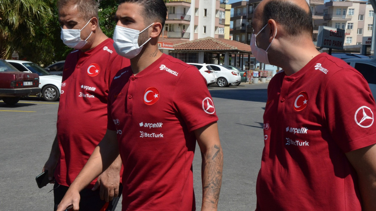 A Milli Takım futbolcuları ve teknik heyet korona virüs aşısı yaptırdı