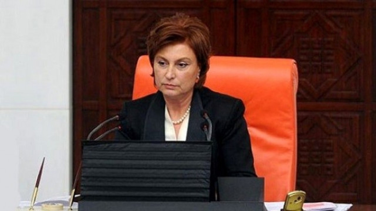 Sedat Peker o sözleri hatırlattı sosyal medya yıkıldı. Mehmet Ağar, Uğur Mumcu’nun öldürülmesinin ardından eşi Güldal Mumcu’ya ne demişti