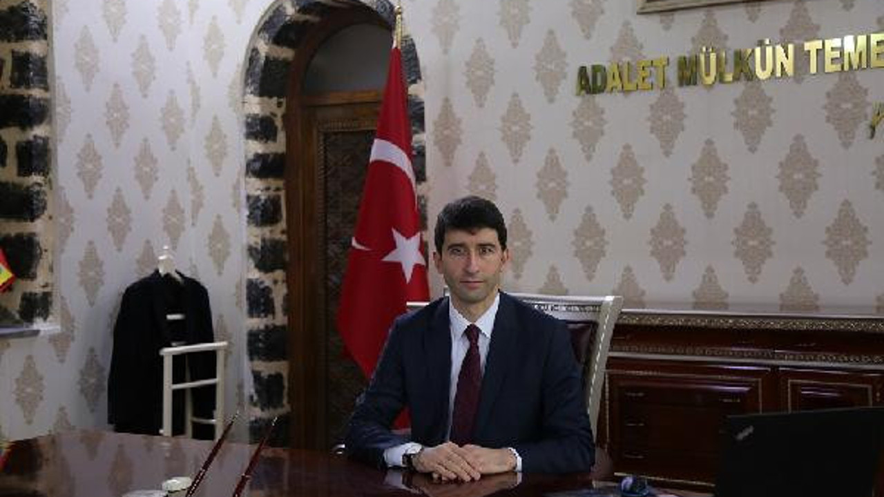 Kaymakam kalbine yenik düştü