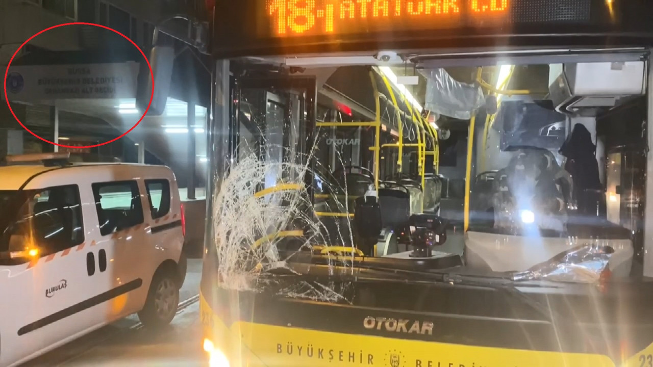 5 metre yürümemek için otobüsün altında kaldı