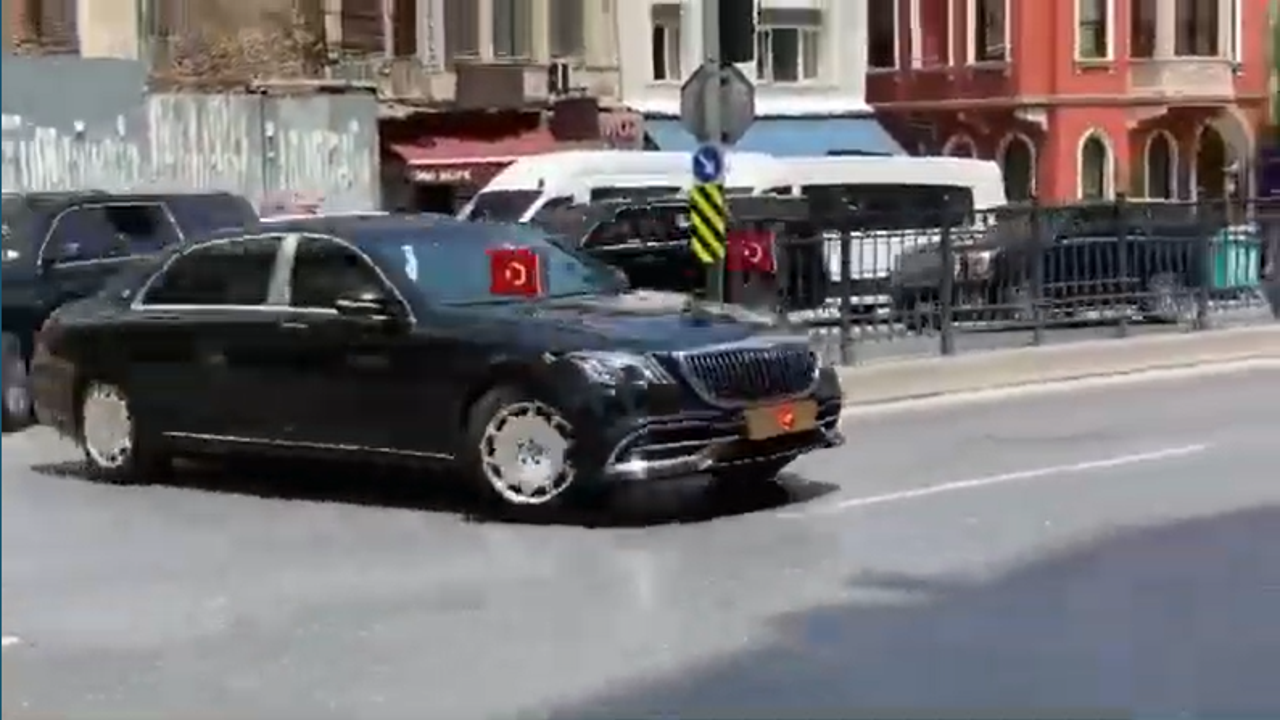 Vatandaşların Erdoğan’ın konvoyuna tepkisi gündem oldu