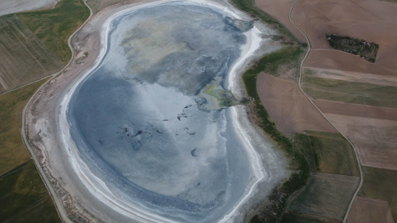 42 bin kuşa ev sahipliği yapan Düden ve Küçük göl kurudu