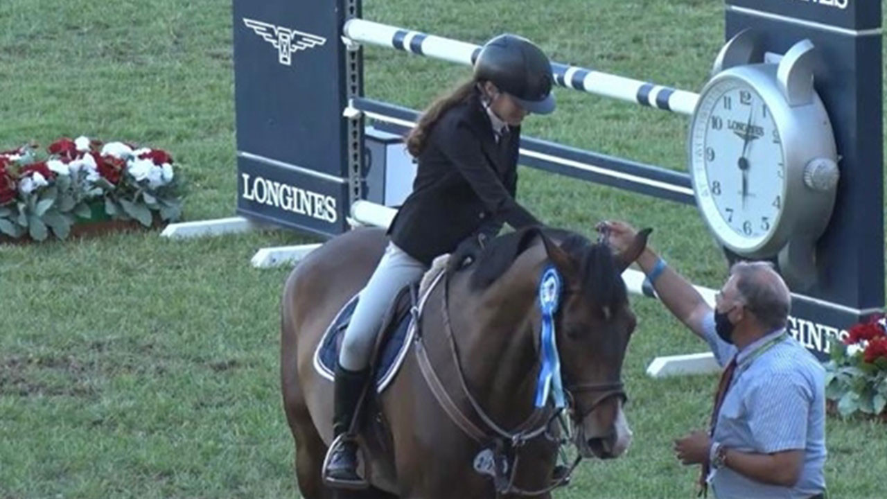 Milli binici Ela Jansel Yunanistan'da ikinci oldu