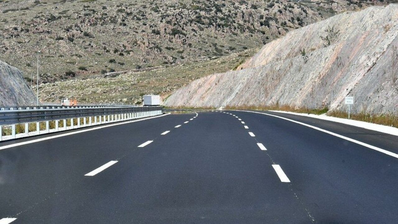 Bir kamu ihalesi de gizli kapaklı bitirildi