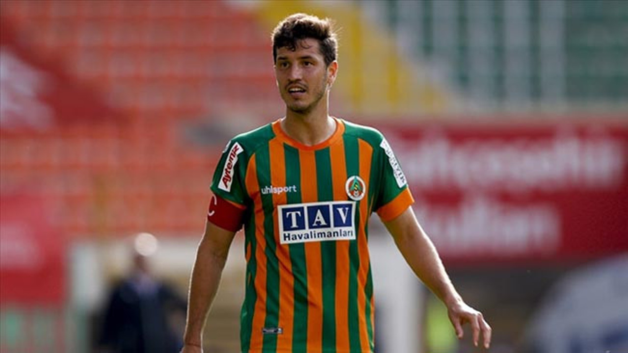Salih Uçan Alanyaspor'a veda