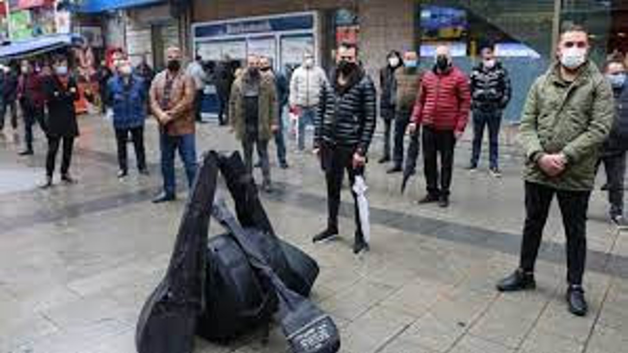 Güler misin ağlar mısın, çalışmalarına izin verilmeyen Müzisyenler aşı listesine alındı