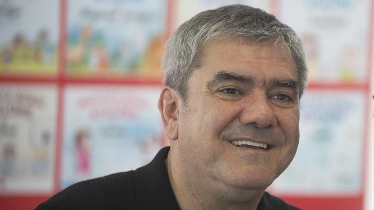 Yılmaz Özdil yazdı yine yazacağını: “Milleti harem selamlık otele göndereceksin, kendin kara para oteline gideceksin öyle mi?”