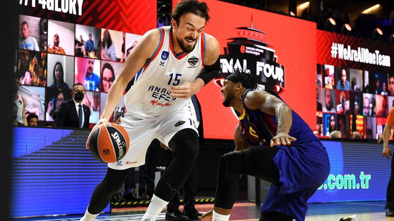 Sertaç Şanlı Barcelona'da