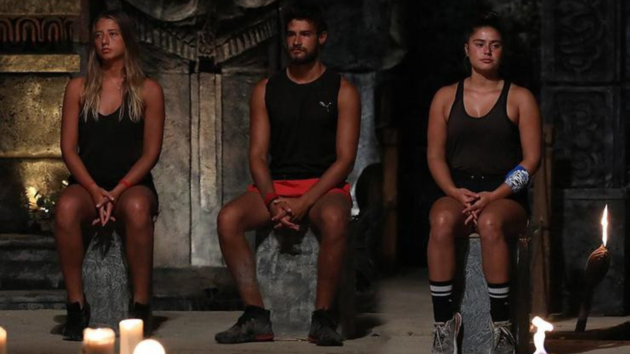 Survivor'da tarihi hafta. Adaya veda eden yarışmacının SMS sonucu şaşırttı