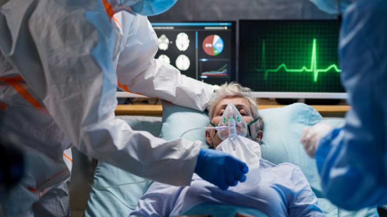 Korona virüsü atlatanların birçoğunda yeni sağlık problemleri ortaya çıkıyor