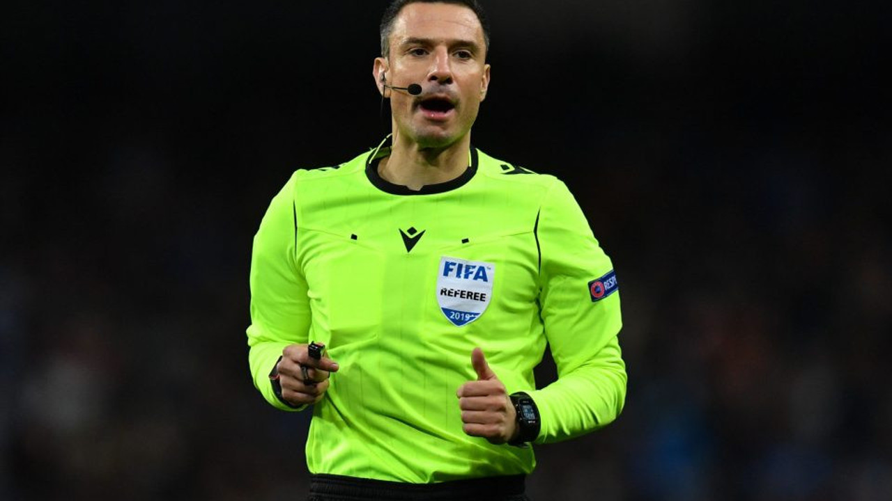 İsviçre - Türkiye maçının hakemi belli oldu