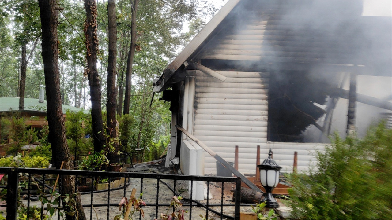 Şile'de kafeteryada yangın (19 Haziran 2021)