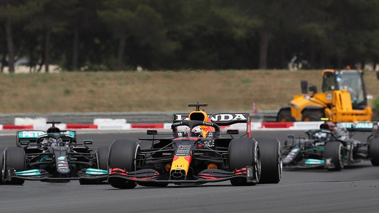 F1 Fransa Grand Prix'sinde zafer Max Verstappen'in