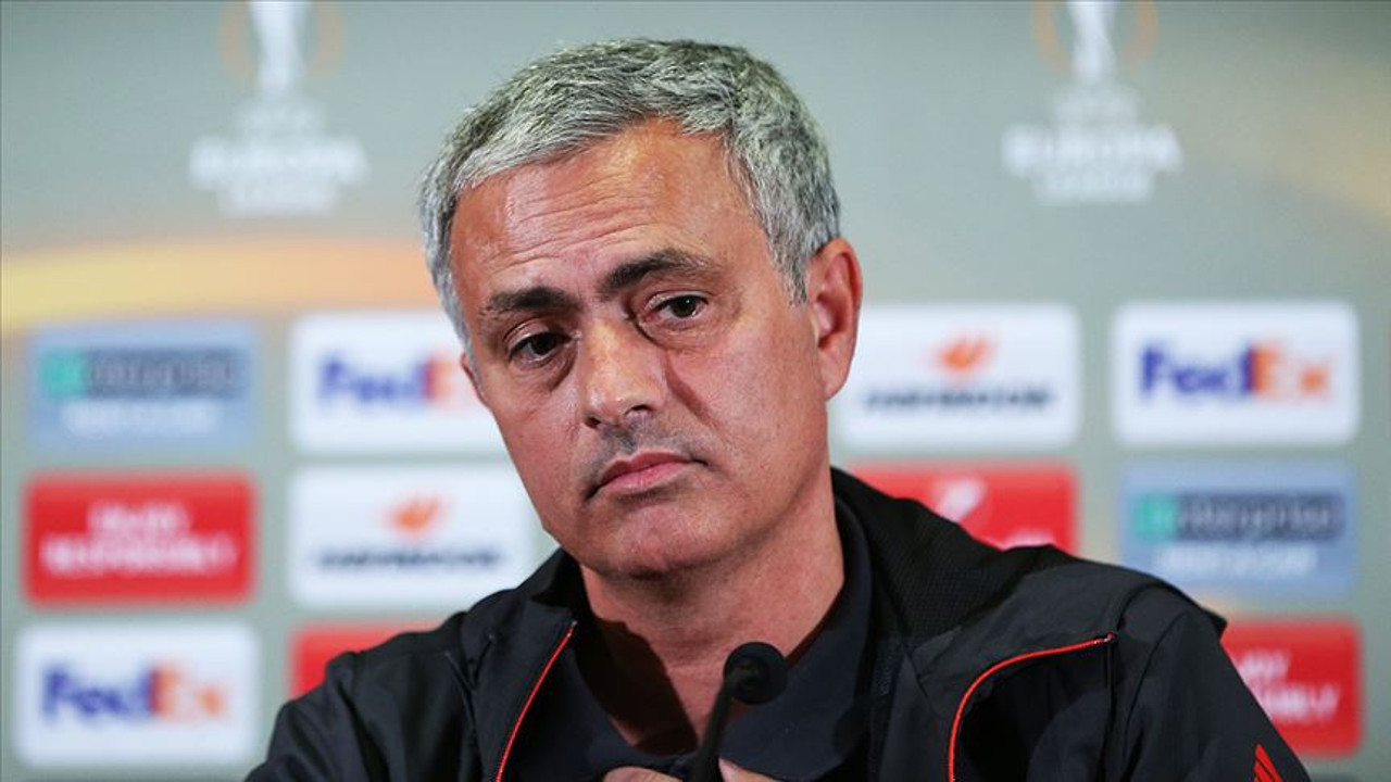 Jose Mourinho, Türk yıldıza kancayı taktı