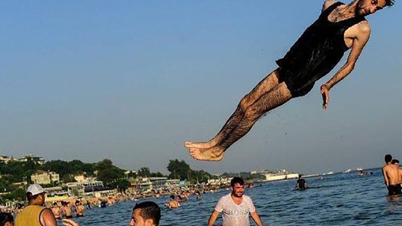 İlk Türk astronot donuyla uzaya çıkıyor. Sezon açıldı hadi hayırlısı