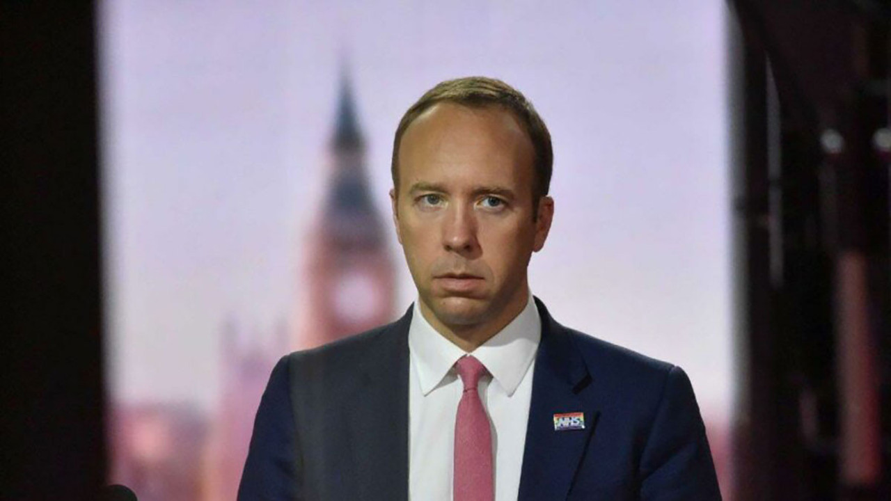 İngiltere Sağlık Bakanı istifa etti