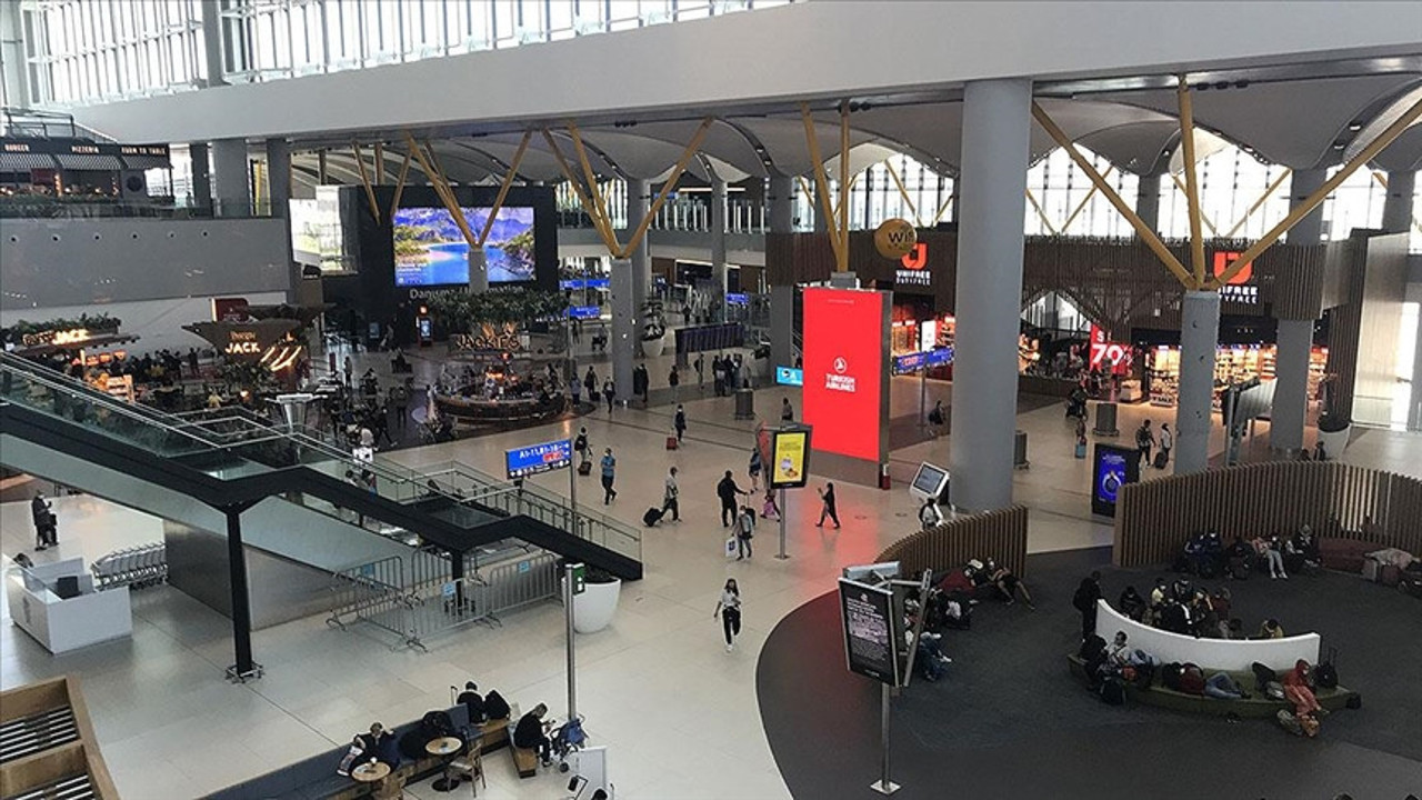 KKTC yolcularına eski tip kimlik kartı uyarısı. Yarın başlıyor