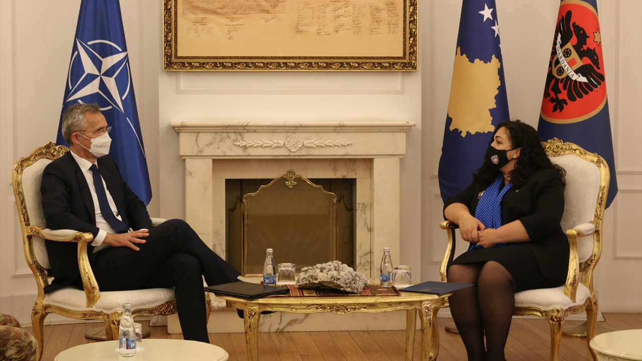 NATO Genel Sekreteri Stoltenberg, Kosova Cumhurbaşkanı Osmani ile görüştü