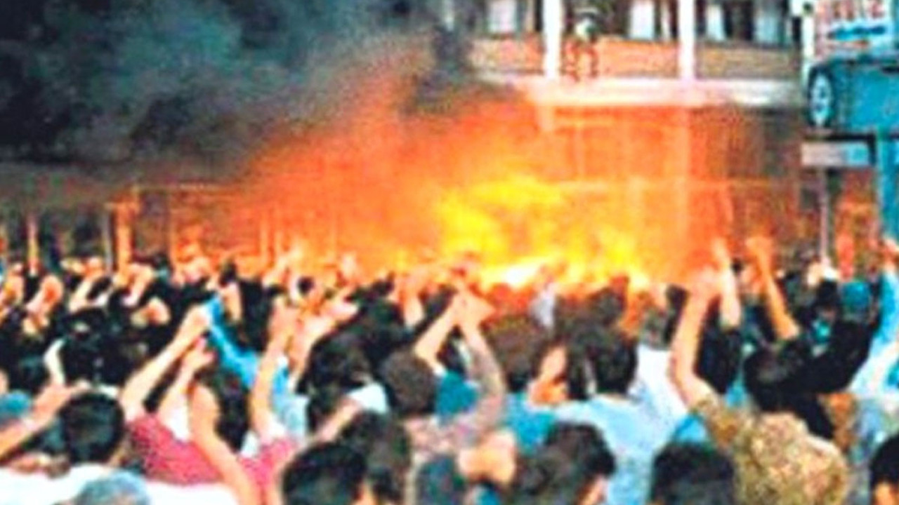 İnsanlık tarihinin kara lekesi Madımak Katliamı'nın 28. yılı