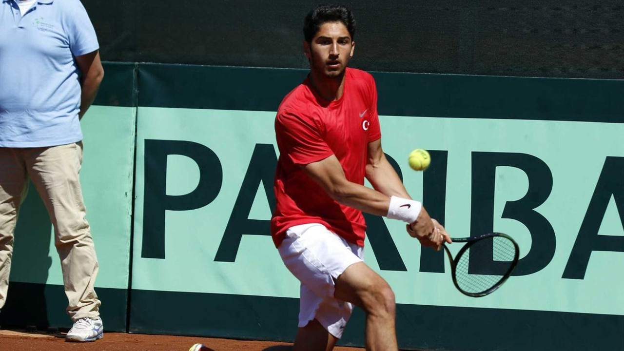 Milli tenisçi Altuğ Çelikbilek Portekiz'de finalde