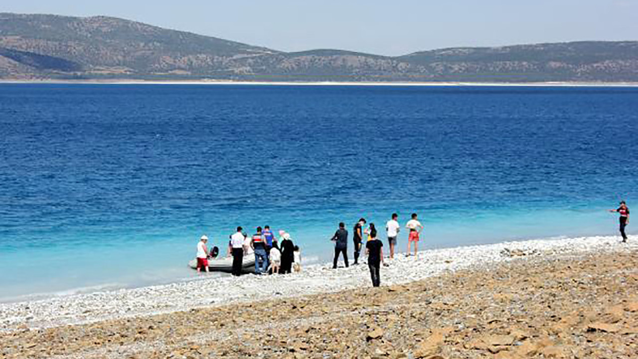 15 yaşındaki Mehmet Salda Gölü'nde boğularak öldü