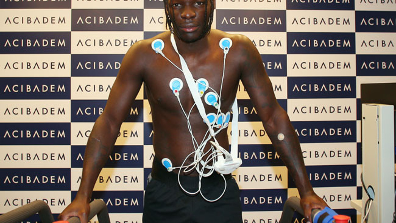 Beşiktaş'ta sağlık kontrolleri devam ediyor