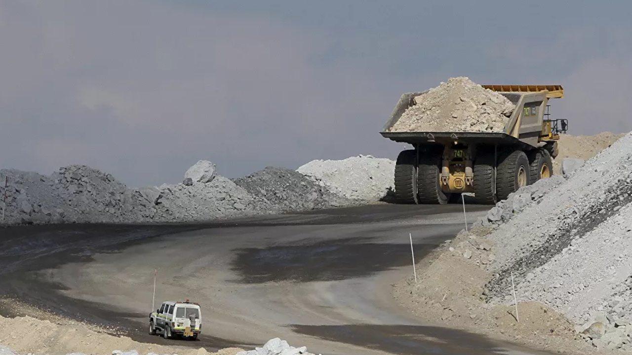 Avustralya'da çocuklar maden projesini mahkemeye taşıdı