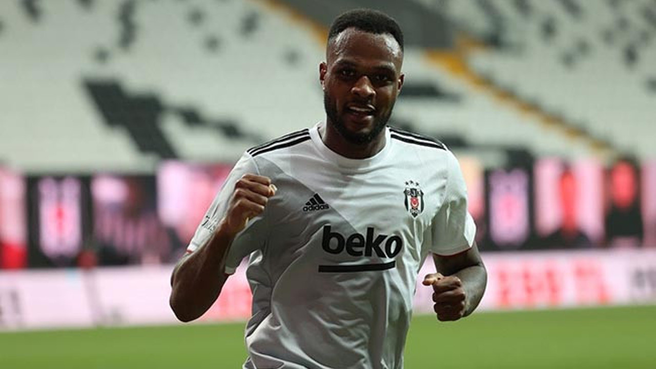 Beşiktaş Cyle Larin için aceleci değil