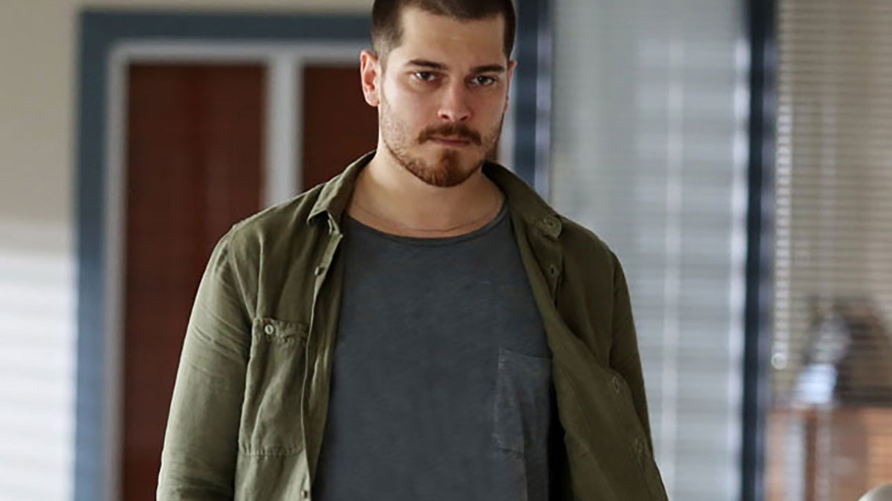 Çağatay Ulusoy isyan etti: Bir salın bizi be kardeşim