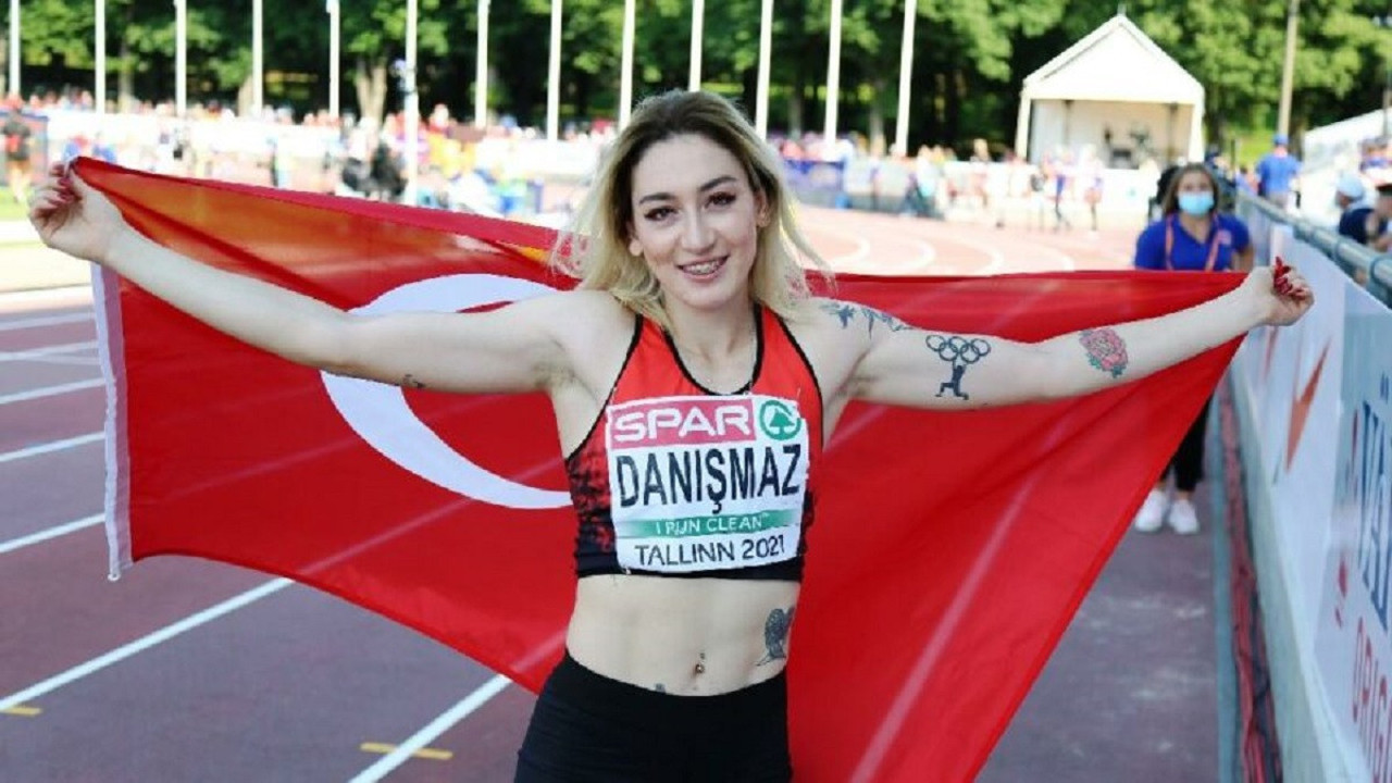 Tuğba Danışmaz, rekorla Avrupa Şampiyonu oldu