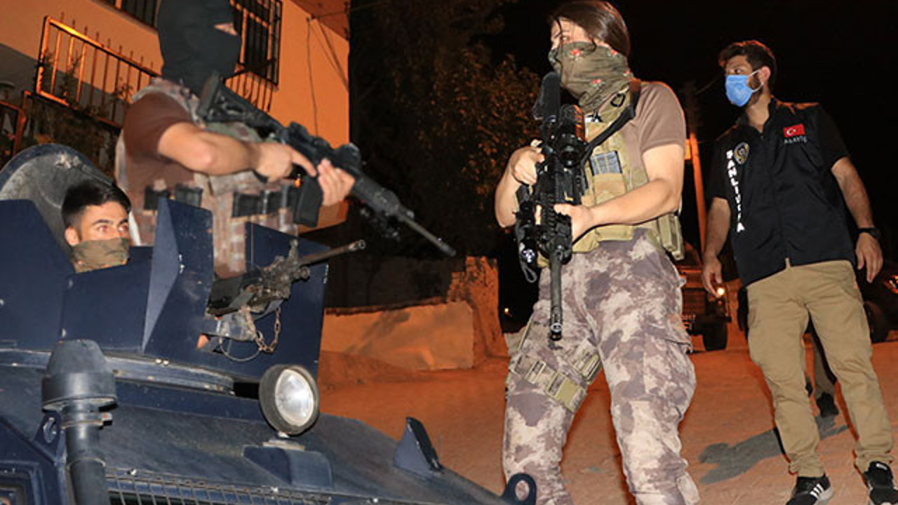 312 polisle asayiş uygulaması: 25 gözaltı