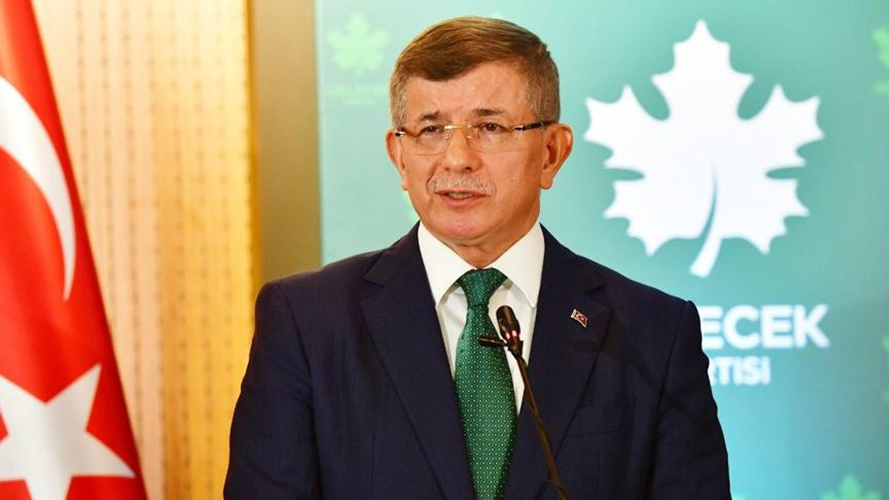 Ahmet Davutoğlu’ndan AKP iktidarına ‘5’li çete’ tepkisi