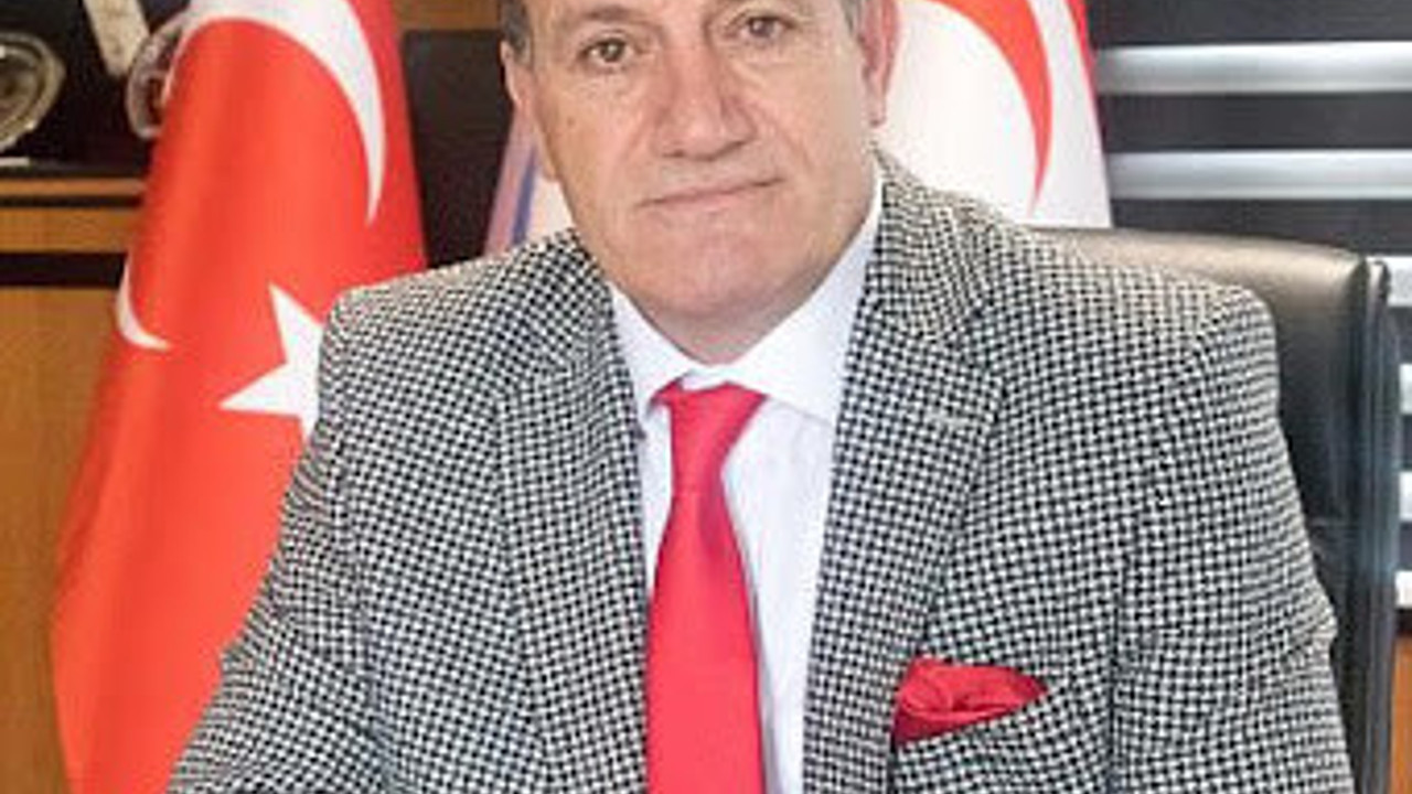 KKTC’nin adı değişiyor, başkanlık sistemi geliyor