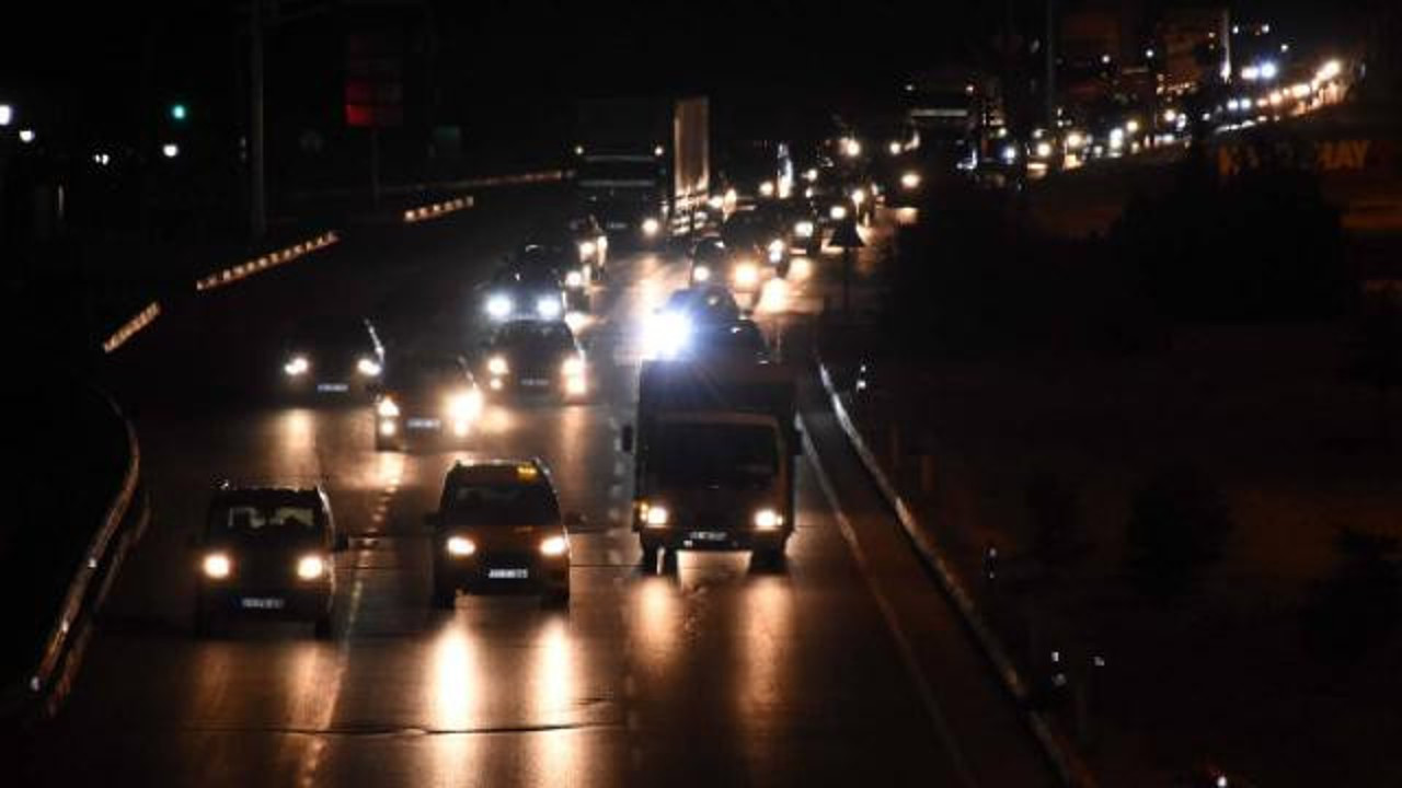 43 ilin geçiş noktası "Kilit kavşak"ta bayram yoğunluğu