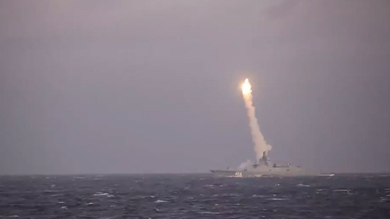 Rusya hipersonik kruz füzesi denemesi gerçekleştirdi