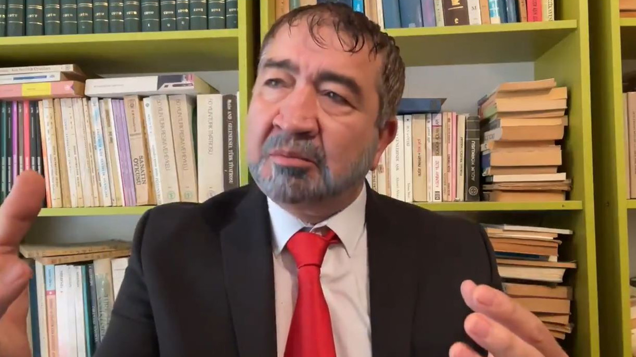 Turgay Yıldız'ın İsmail Saymaz Veyis Ateş skeci çok konuşulmuştu. İşe o efsane video