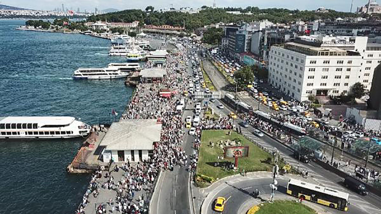 Korona ''Ben sizinle yaşayamam'' deyip kaçtı