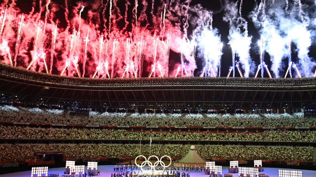 Olimpiyat ateşi yandı