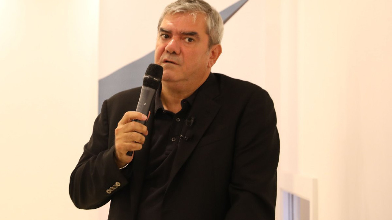 Yılmaz Özdil, olimpiyatların İstanbul’da olması halinde neler yaşanacağını anlattı. Sedat Peker yine sahnedeki yerini aldı