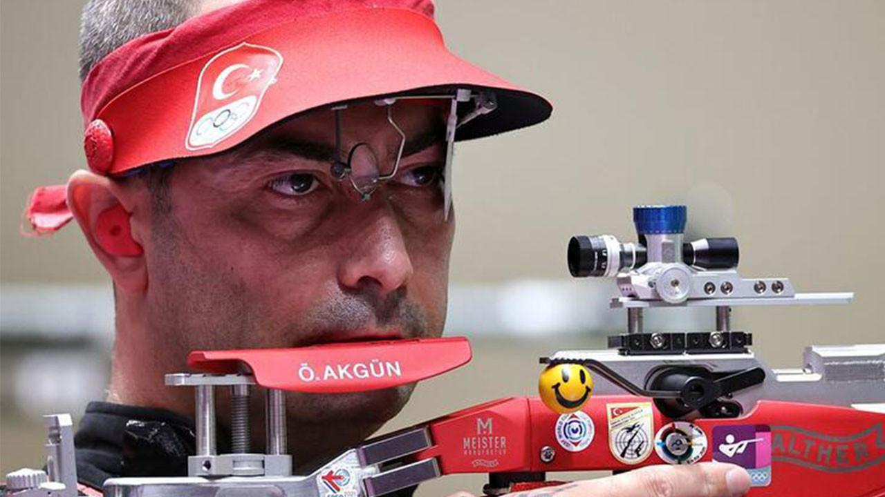 Tokyo Olimpiyatları'nda Ömer Akgün'den tarihi derece