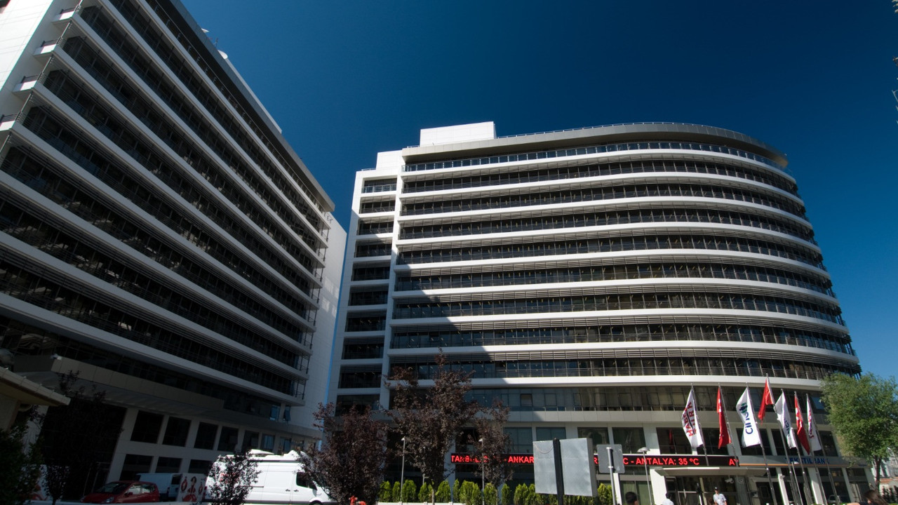 İki gün önce Saray'la kavgaya tutuşmuşlardı... Ciner Holding yatırımlarını o ülkeye taşıyor