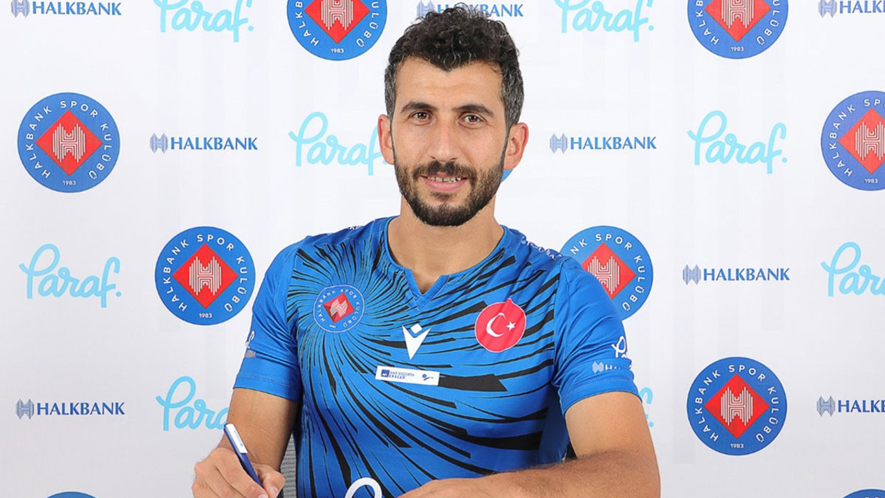 Voleybolcu Volkan Döne ile sözleşme yeniledi