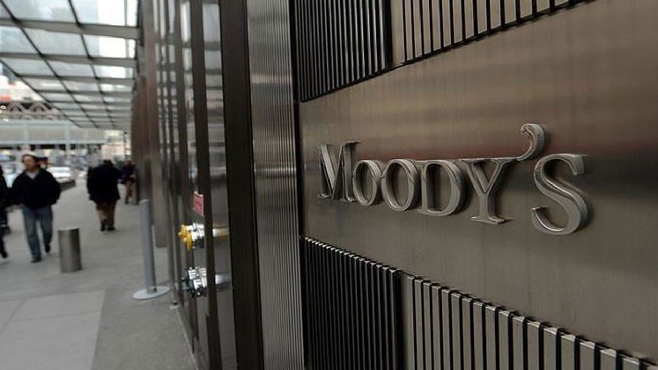 Moody's'ten Türkiye dahil 3 ülke için risk uyarısı