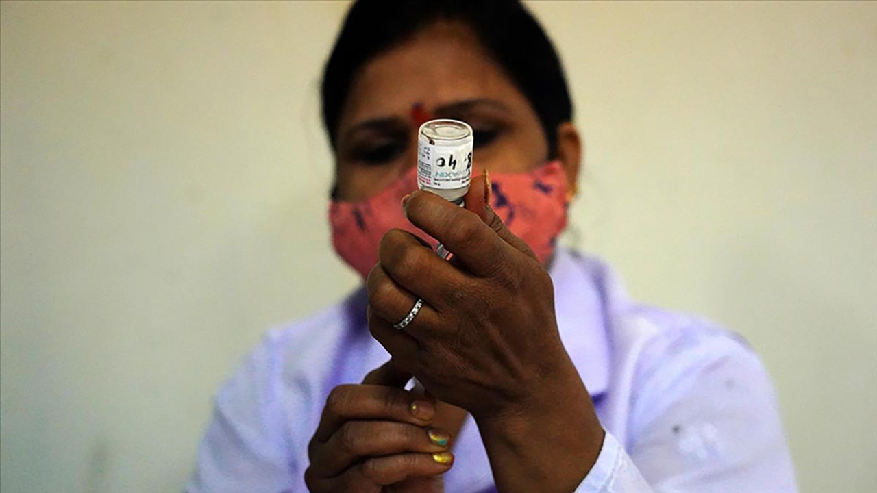 Dünyada 4 milyar 70 milyon dozdan fazla korona aşısı yapıldı