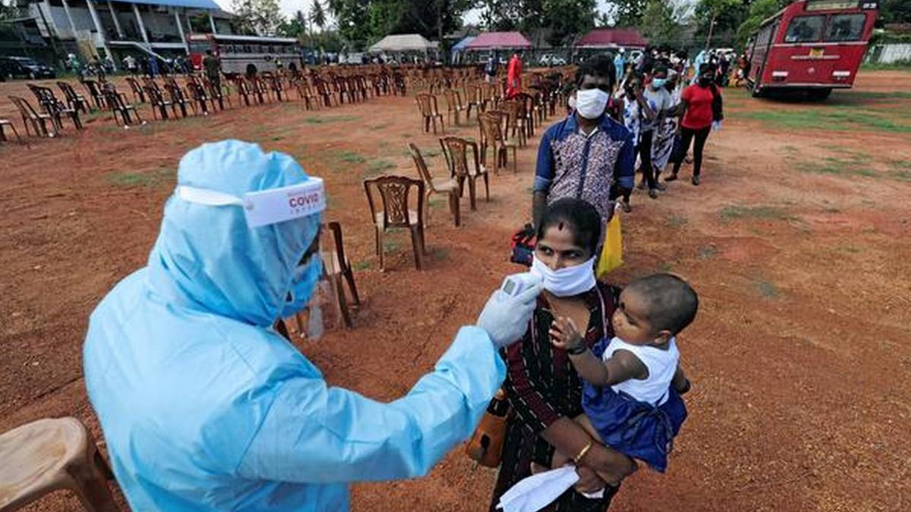 Japonya'dan Sri Lanka'ya 1,5 milyon dozluk aşı desteği