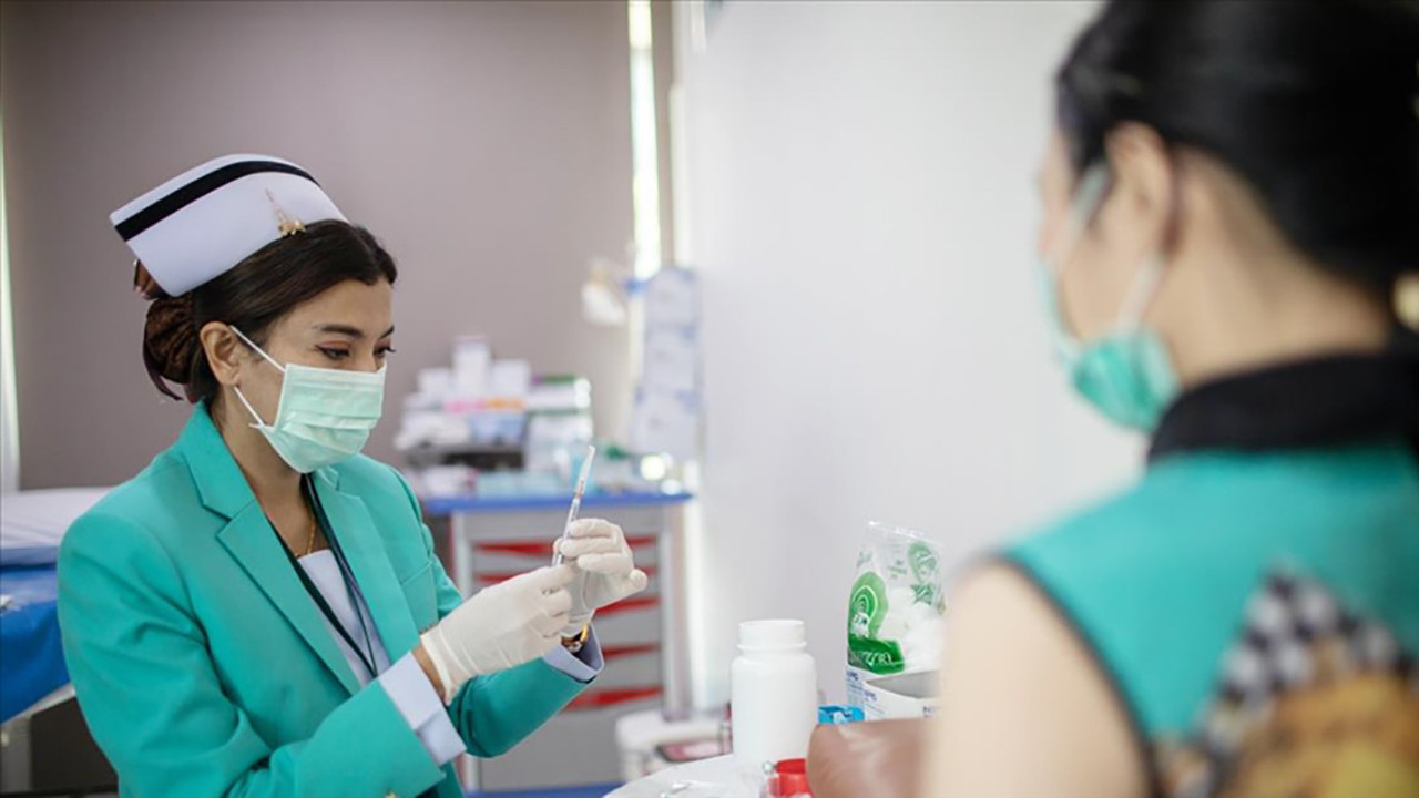 Dünyada 4 milyar 180 milyon dozdan fazla korona aşısı yapıldı