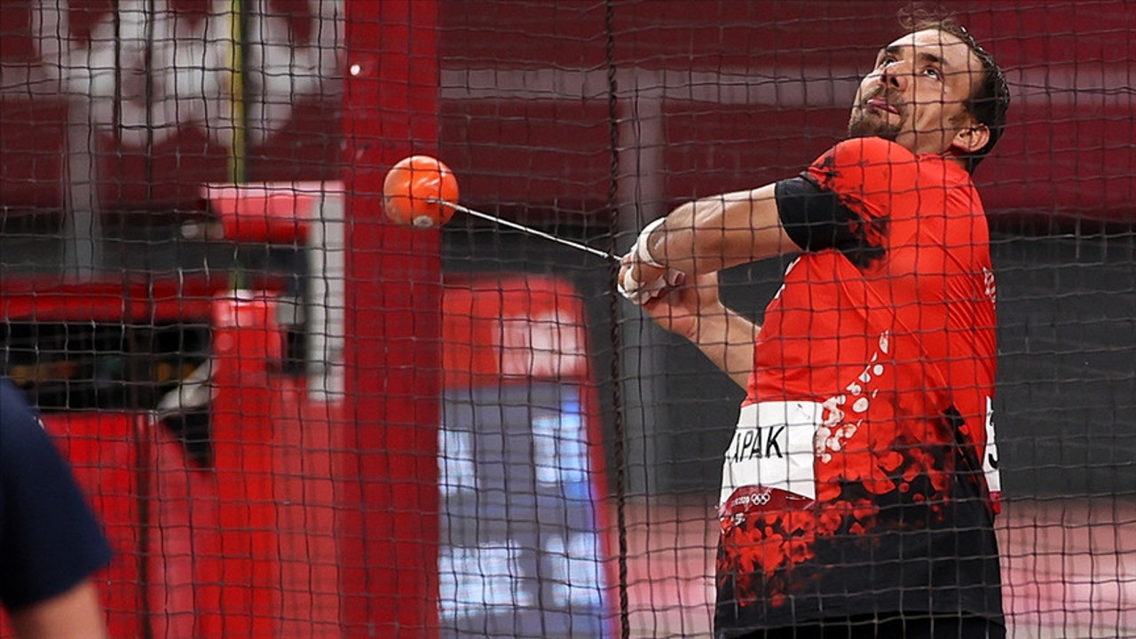 Milli atlet Eşref Apak 9'uncu oldu