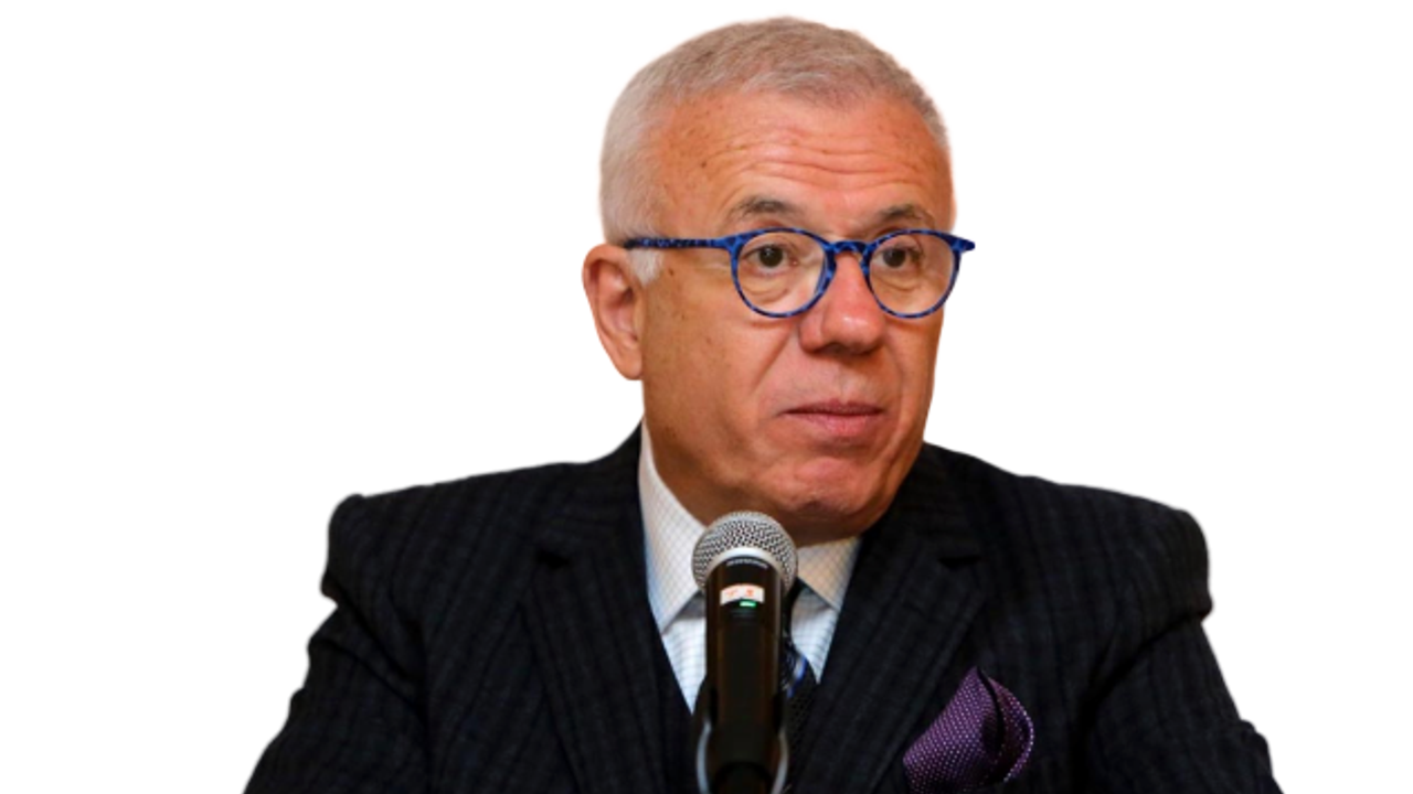 Meriç Köyatası’ndan Ertuğrul Özkök’e: Bu zibidi neler saçmalıyor şimdi?